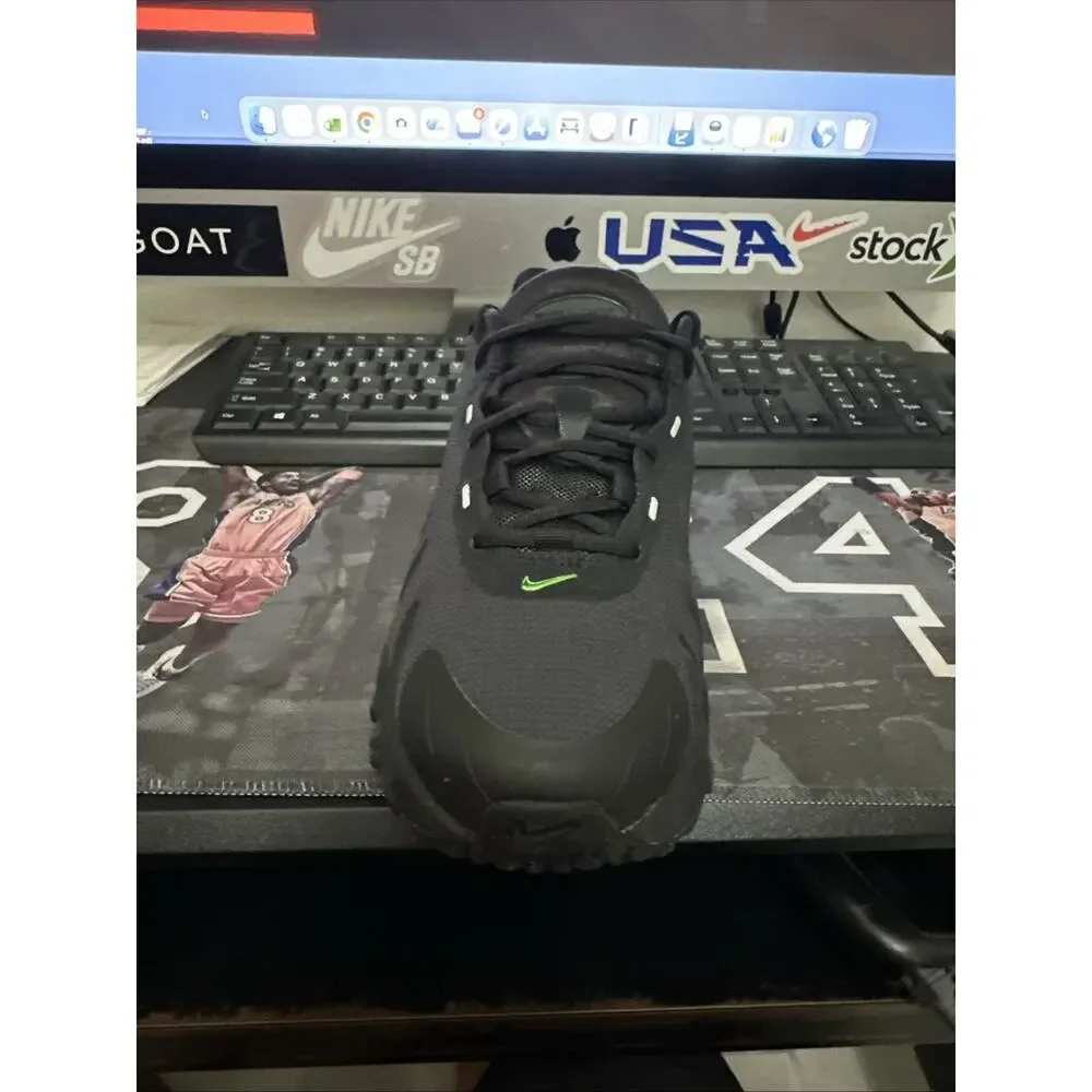 New Kids Size 6.5Y Nike Air Max DN8 Black Green Strike GS HF7310-006 Women's 8